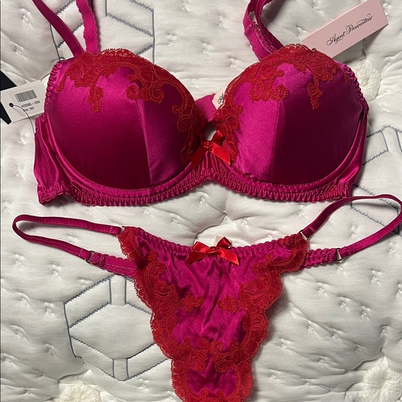 Agent Provocateur Molly pink and Red Lace Bra Set - Picture 3 of 8